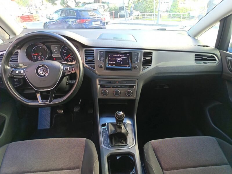 VOLKSWAGEN Golf Sportvan Advance 1.6 Diesel