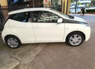 TOYOTA Aygo X.play .0