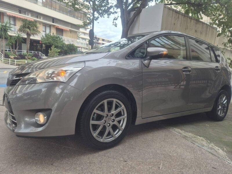 TOYOTA VERSO Confort 7 plazas