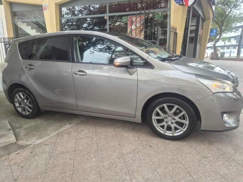 TOYOTA VERSO Confort 7 plazas