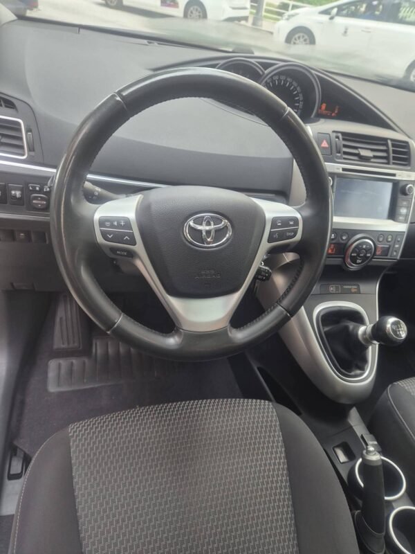 TOYOTA VERSO Confort 7 plazas