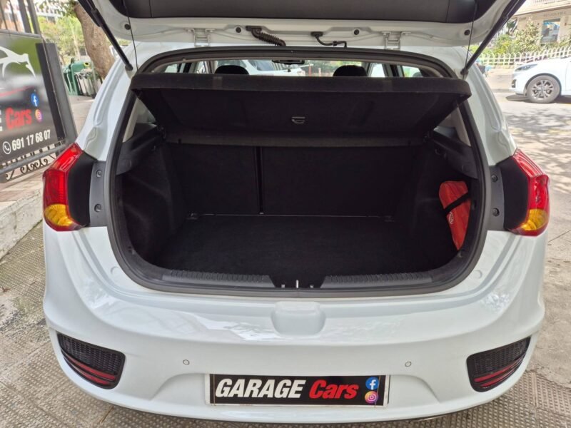 KIA ceed 1.4 crdi Drive