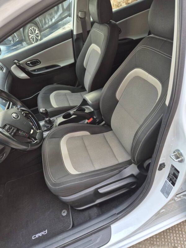 KIA ceed 1.4 crdi Drive