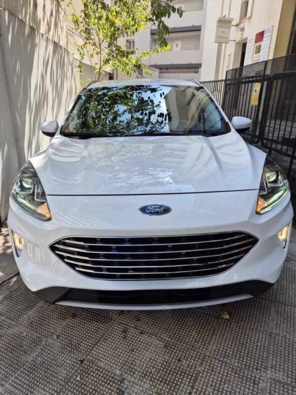 FORD Kuga 1.5 ecoblue titanium