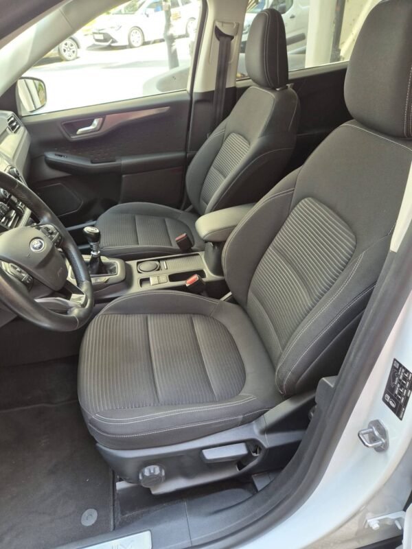 FORD Kuga 1.5 ecoblue titanium