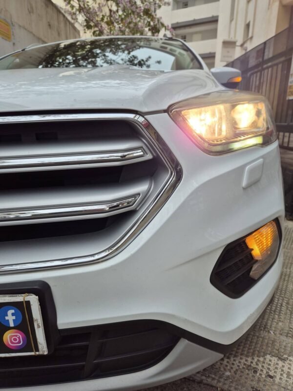 FORD Kuga 1.5 ecoboost titanium