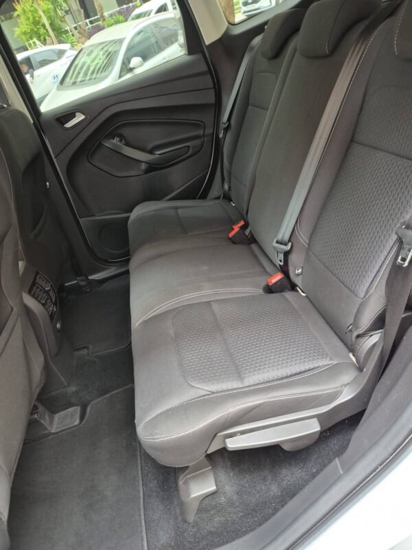 FORD Kuga 1.5 ecoboost titanium