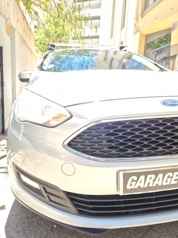 FORD CMax TITANIUM