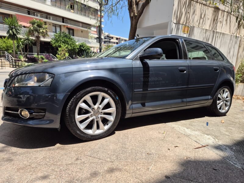 AUDI A3 2.0 tdi Sportback s-tronic ambiente
