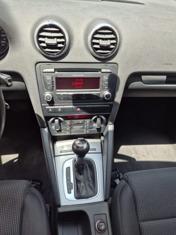 AUDI A3 2.0 tdi Sportback s-tronic ambiente