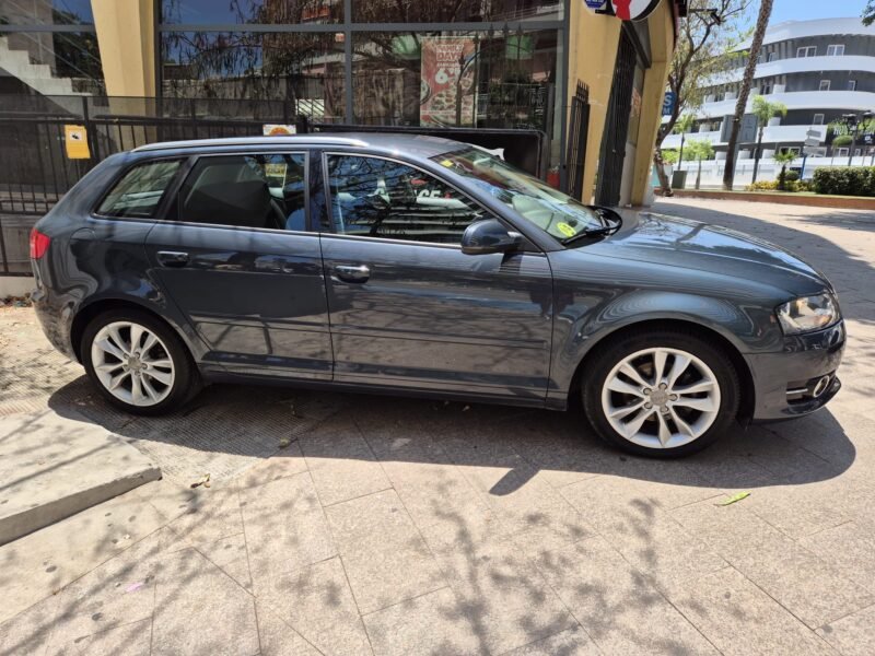 AUDI A3 2.0 tdi Sportback s-tronic ambiente