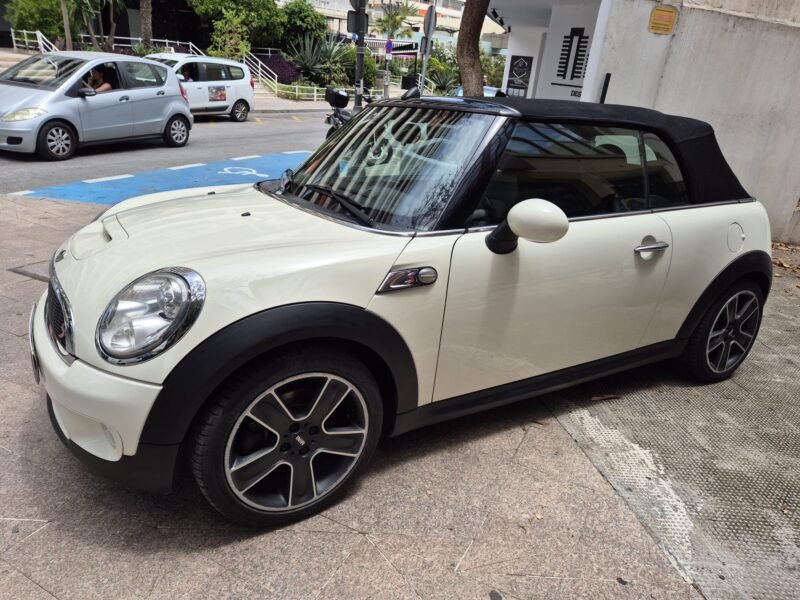 MINI Cooper S cabrio