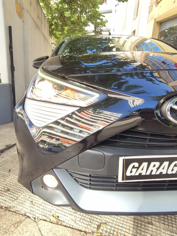 TOYOTA Aygo X wave