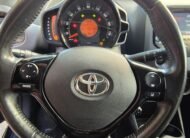 TOYOTA Aygo X wave